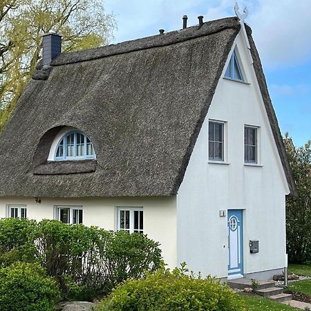 Reetdachhaus Mit Eigenem Strandkorb In Wohlenberg An Der Ostsee Εξωτερικό φωτογραφία